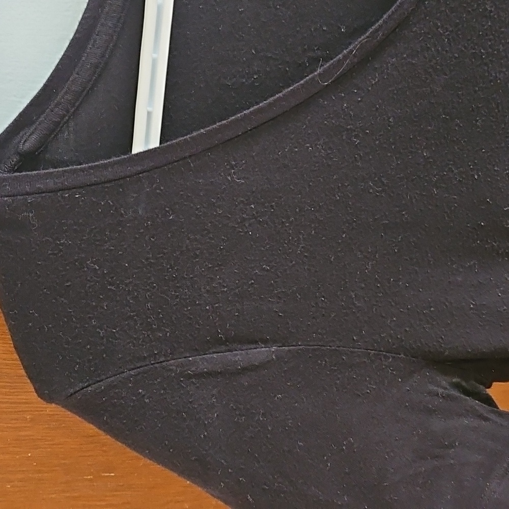 Apt. 9 Women's Black V-Neck Top - Picture 3 of 7